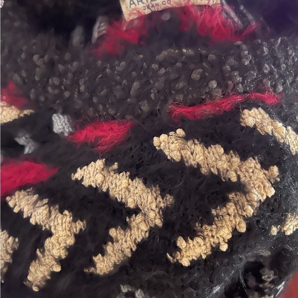 Arizona junior’s crop sweater - Picture 6 of 8